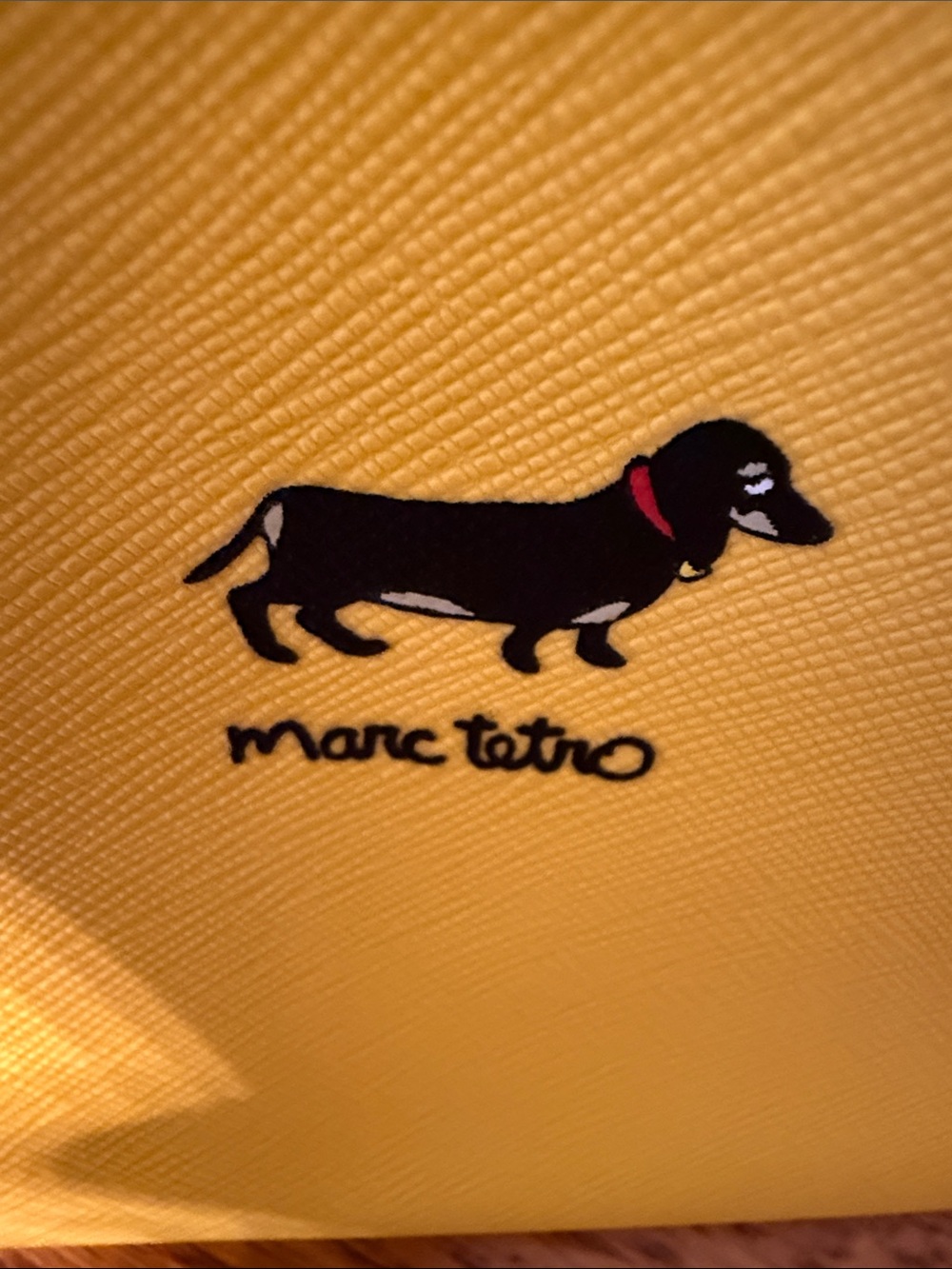 Yellow dachshund cosmetic bag - Picture 2 of 7